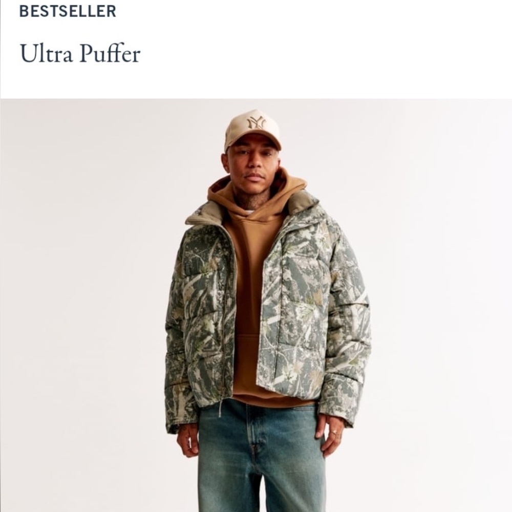 Abercrombie & Fitch Camouflage Ultra Puffer Jacket